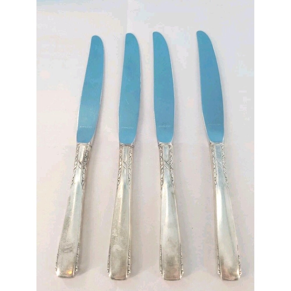 4 Dinner Knives Oneida's 1881 Rogers Silverplate Brookwood Banbury Flatware 1950